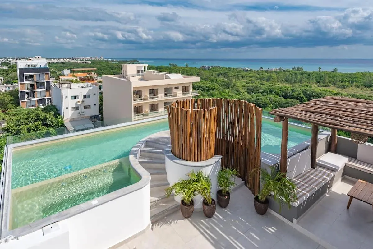 Ocean View From Your King Bed Playa del Carmen Appartamento